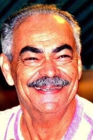 Ismael East Carlo