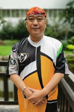 Yizheng Lin