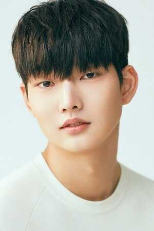 Yoon Jong-Bin