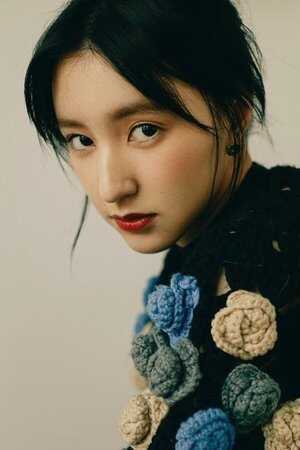 Yueyi Wang